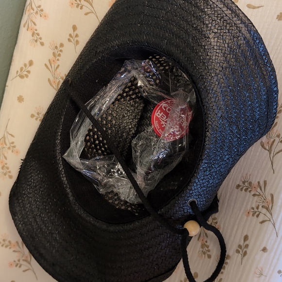 Cov-ver Handmade Straw Cowboy Hat with Drawstring - Picture 4 of 6